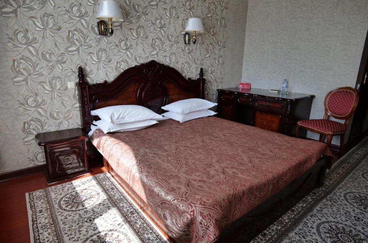 Lion Hotel Astana Eksteriør billede