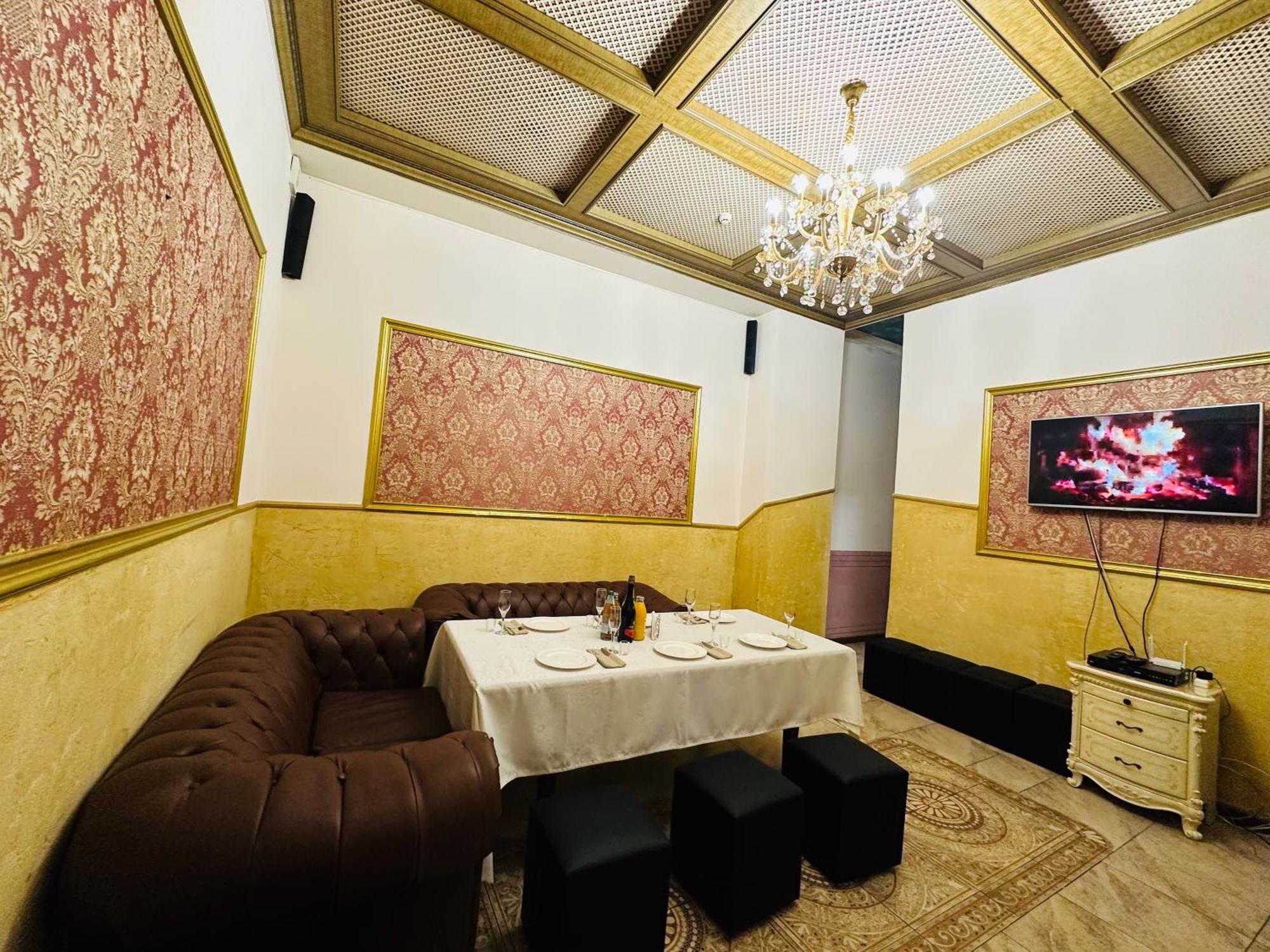 Lion Hotel Astana Eksteriør billede